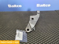 Кронштейн торсиона правый