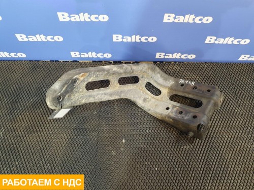 Кронштейн глушителя