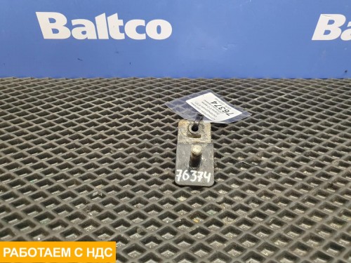 Кронштейн системы охлаждения КПП