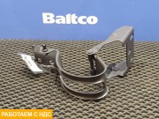 Петля инструментального ящика правая