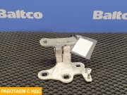 Петля двери левая